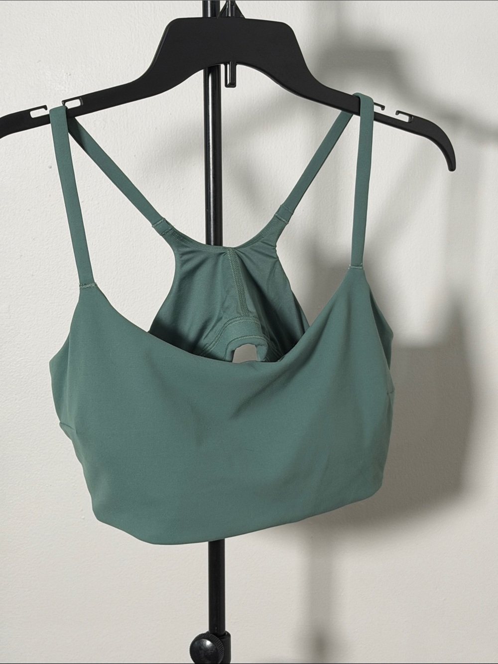 NWOT New Lululemon Wunder Train Strappy Racer Bra *Light Support, C/D Cup Medium - Picture 4 of 6